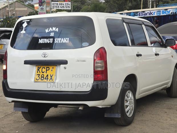 Toyota Probox 2010 White