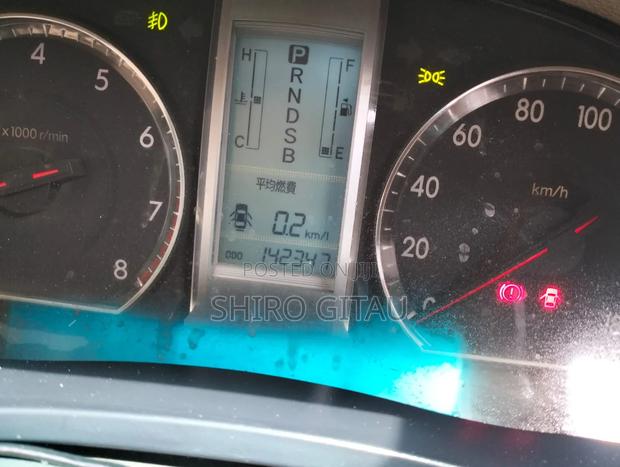 Toyota Premio 2013 Silver