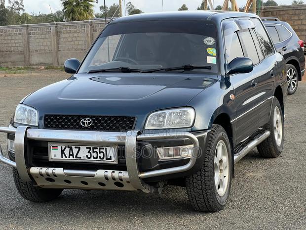 Toyota RAV4 Automatic 2000 Green