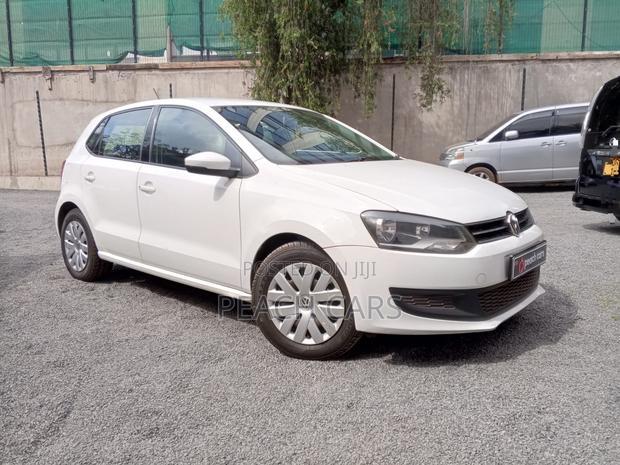 Volkswagen Polo 2012 White