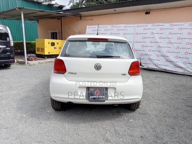 Volkswagen Polo 2012 White