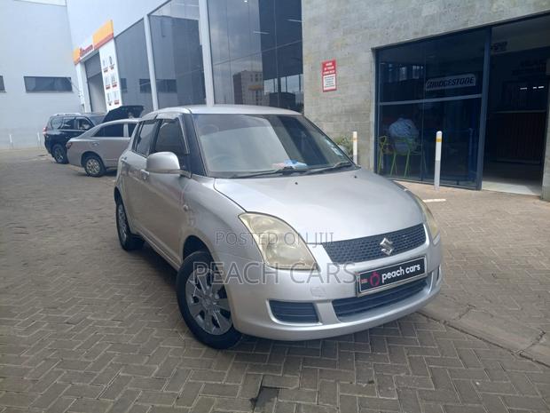 Suzuki Swift 2010 Silver
