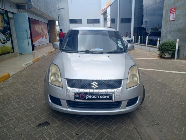 Suzuki Swift 2010 Silver