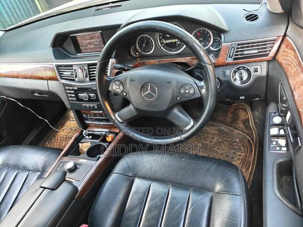 Mercedes-Benz E200 2014 White
