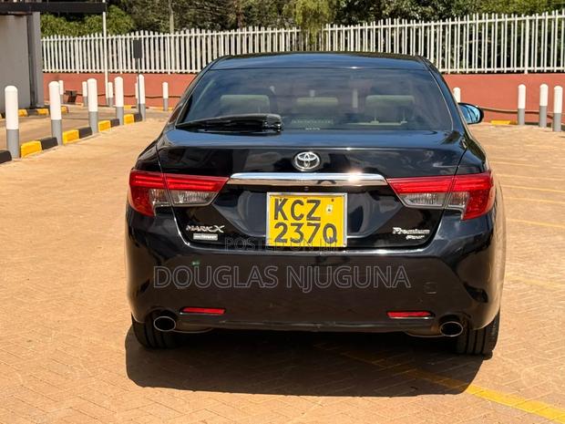Toyota Mark X 2013 Black