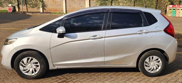 Honda Fit 2012 Silver