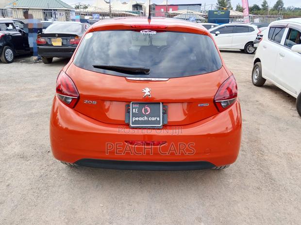 Peugeot 208 2017 Red