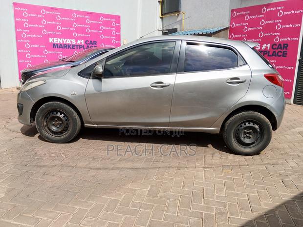 Mazda Demio 2012 Silver