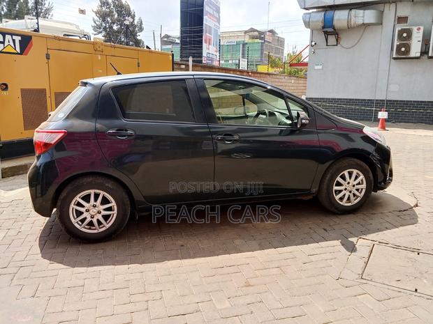 Toyota Vitz 2019 Black