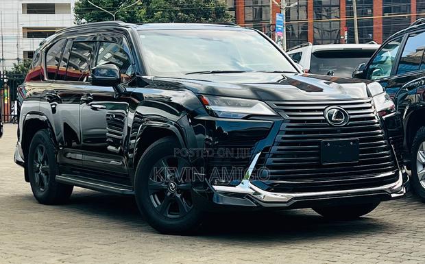 Lexus LX 600 2022 Black