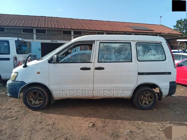 Toyota TownAce 2005 White