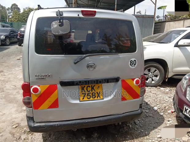 Nissan NV200 2009 Silver
