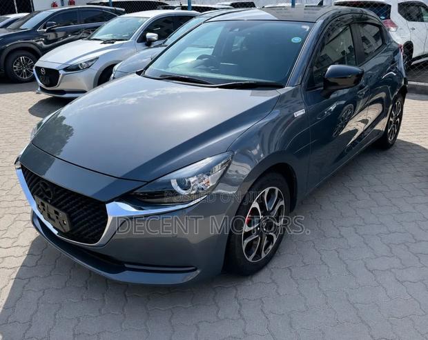 Mazda 2 2020 Gray