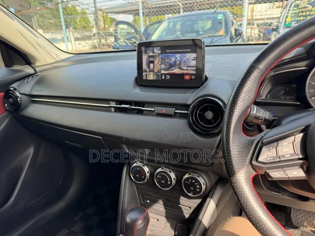 Mazda 2 2020 Gray