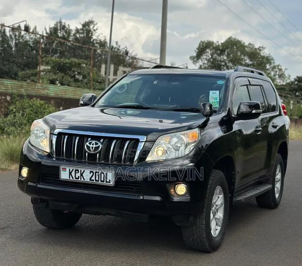 Toyota Land Cruiser Prado 2.7 i 2011 Black