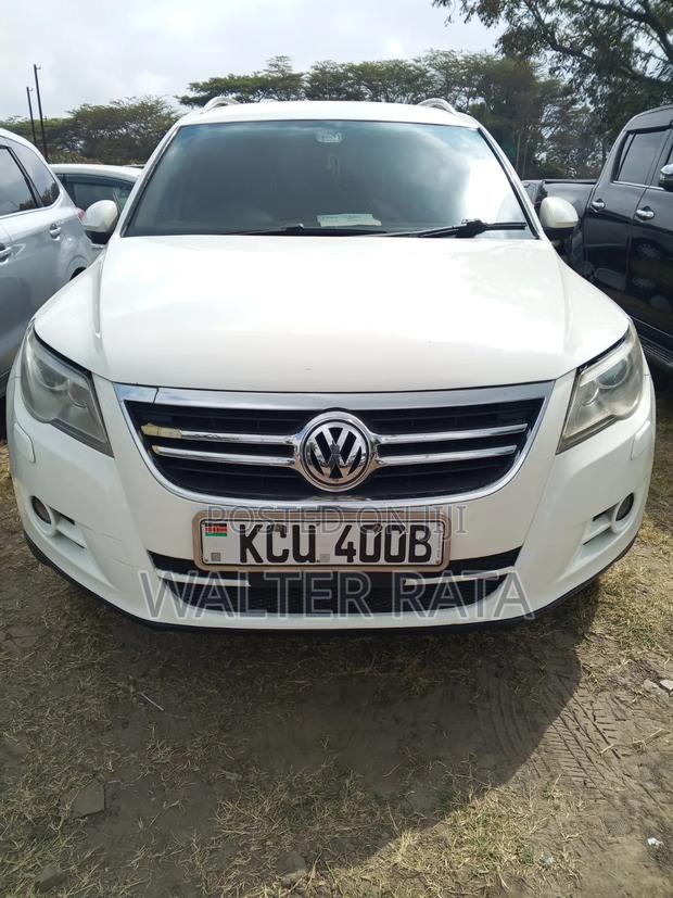 Volkswagen Tiguan 2011 White