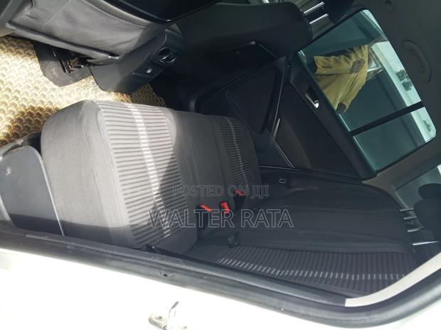 Volkswagen Tiguan 2011 White