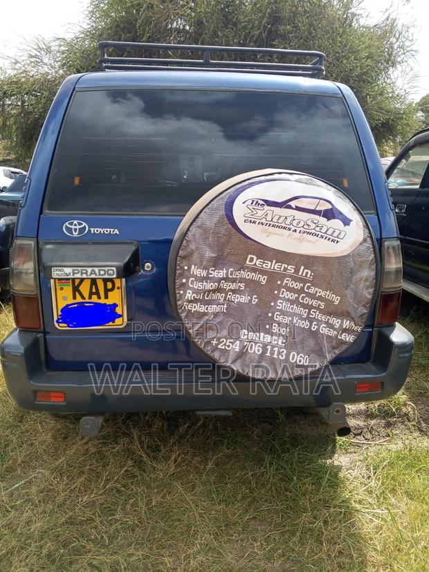 Toyota Land Cruiser 2002 Blue