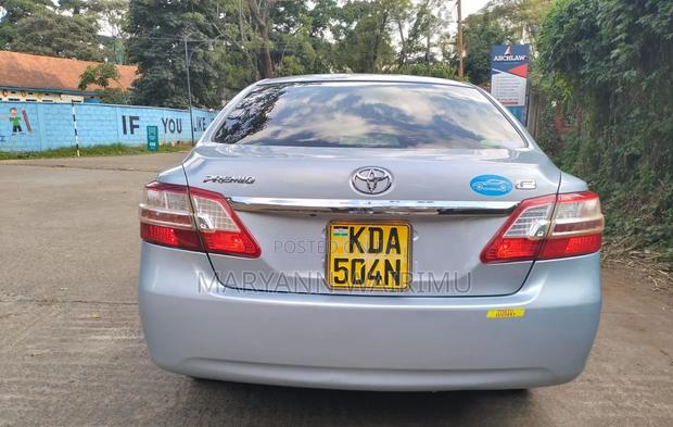 Toyota Premio 2014 Blue