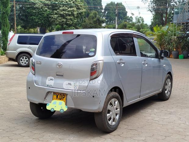 Toyota Pixis Epoch 660 FWD 2016 Silver