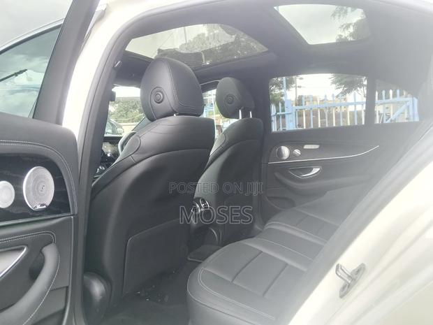 Mercedes-Benz E200 2020 White