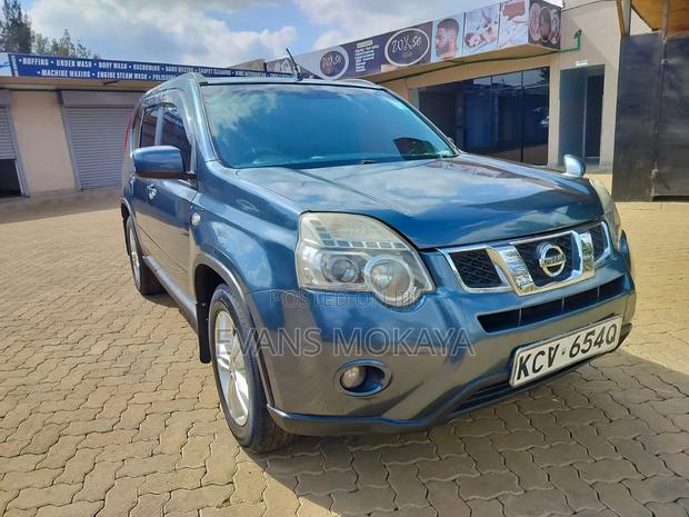 Nissan X-Trail 2012 Blue