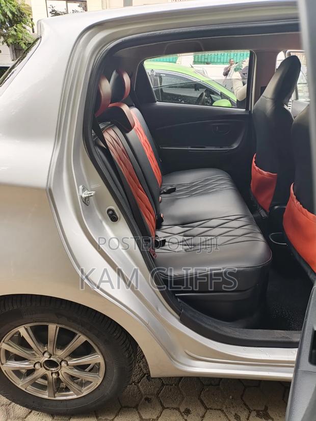 Toyota Vitz 2018 Silver