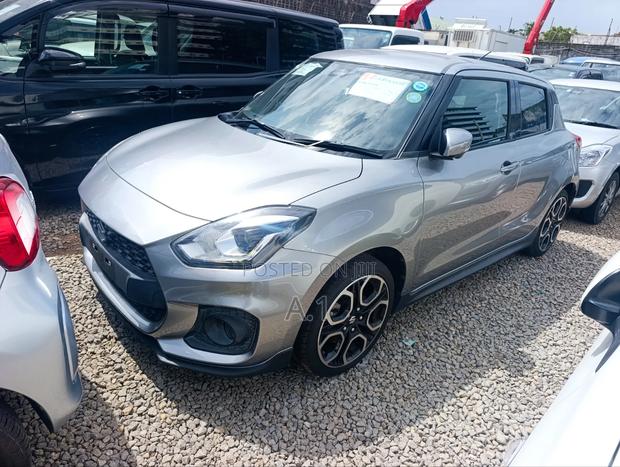 Suzuki Swift 2019 Gray
