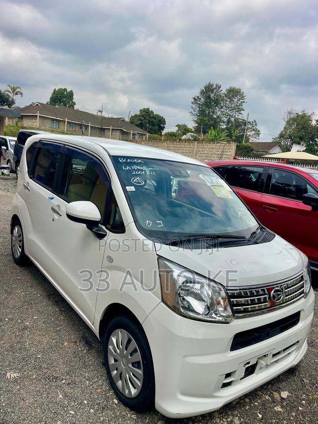Daihatsu Move 2019 White