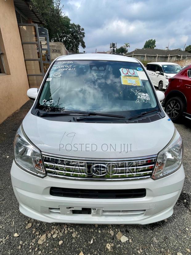 Daihatsu Move 2019 White