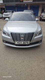 Toyota Crown 2014 Gray for sale