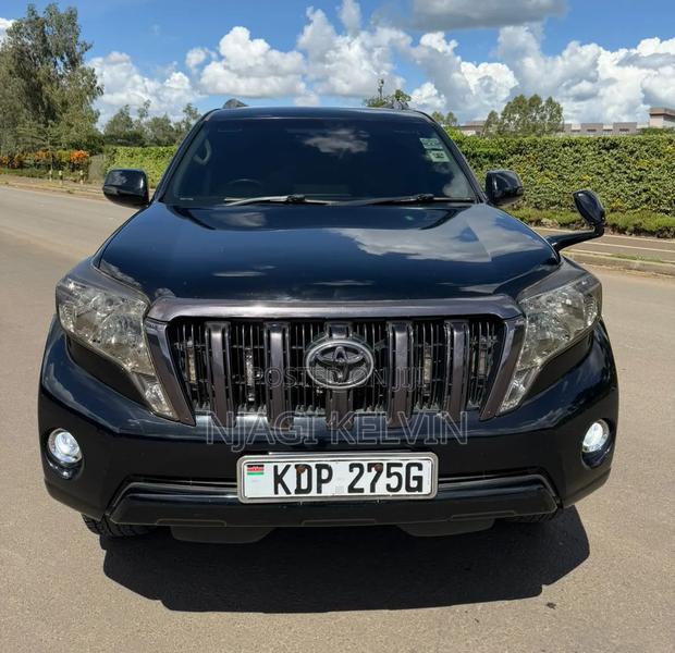 Toyota Land Cruiser Prado 2017 Black