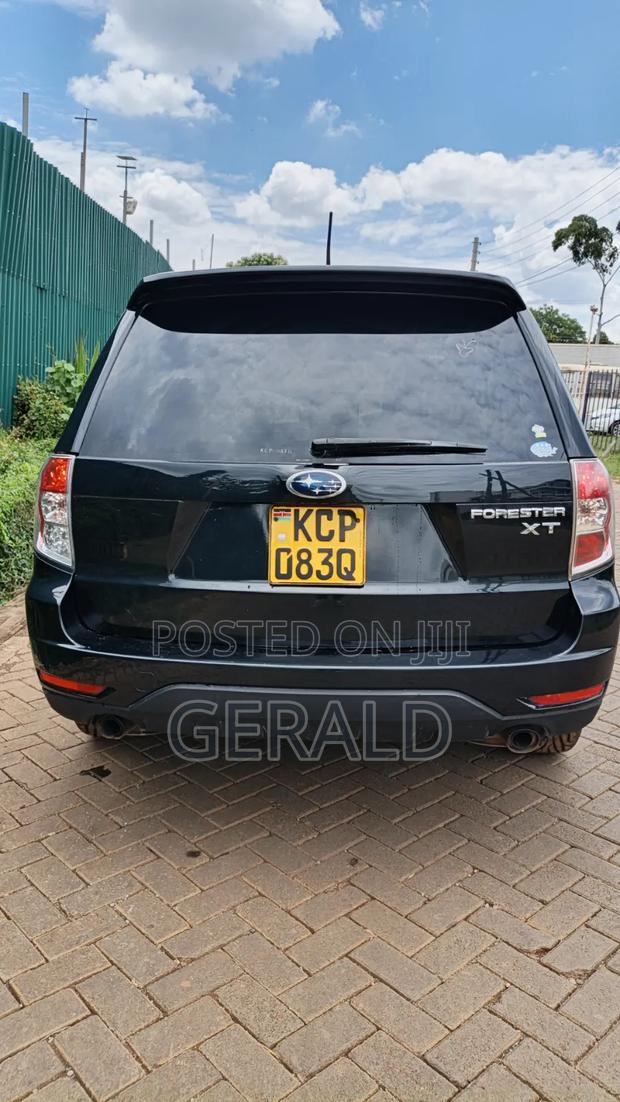 Subaru Forester 2011 Black