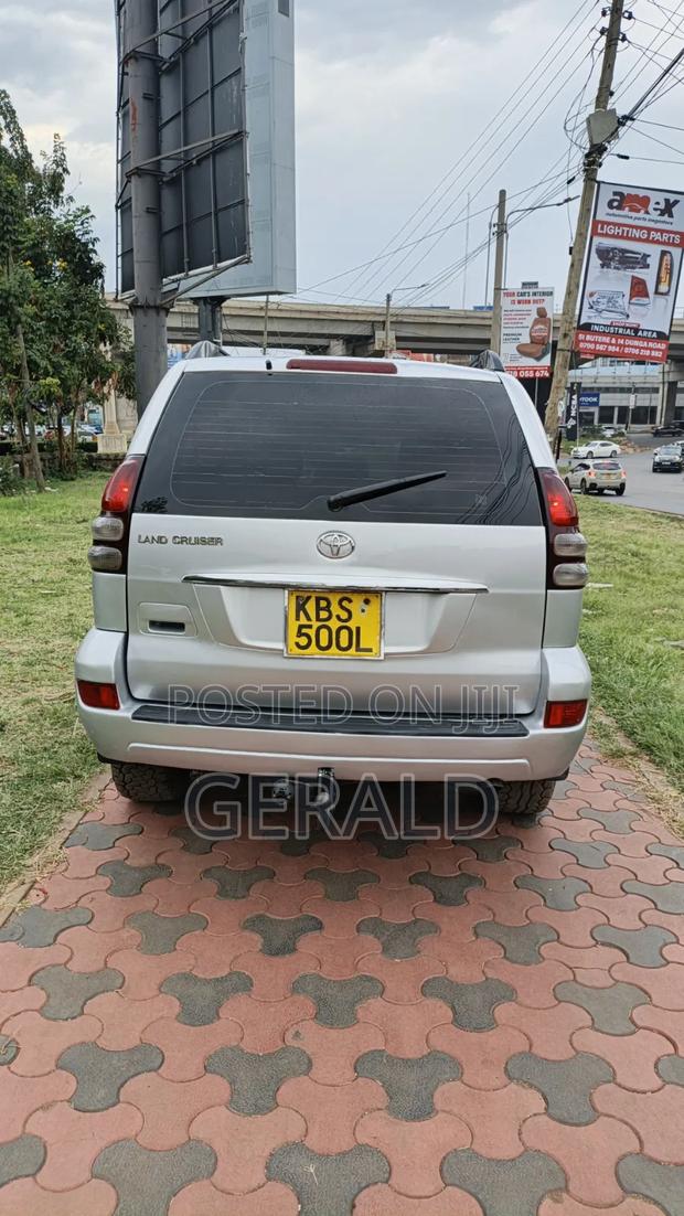Toyota Land Cruiser Prado 2006 Silver