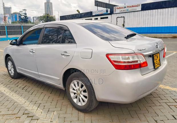 Toyota Premio 2009 Silver