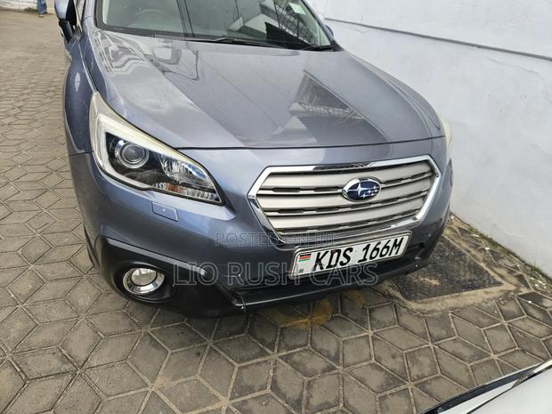Subaru Outback 2018 Blue