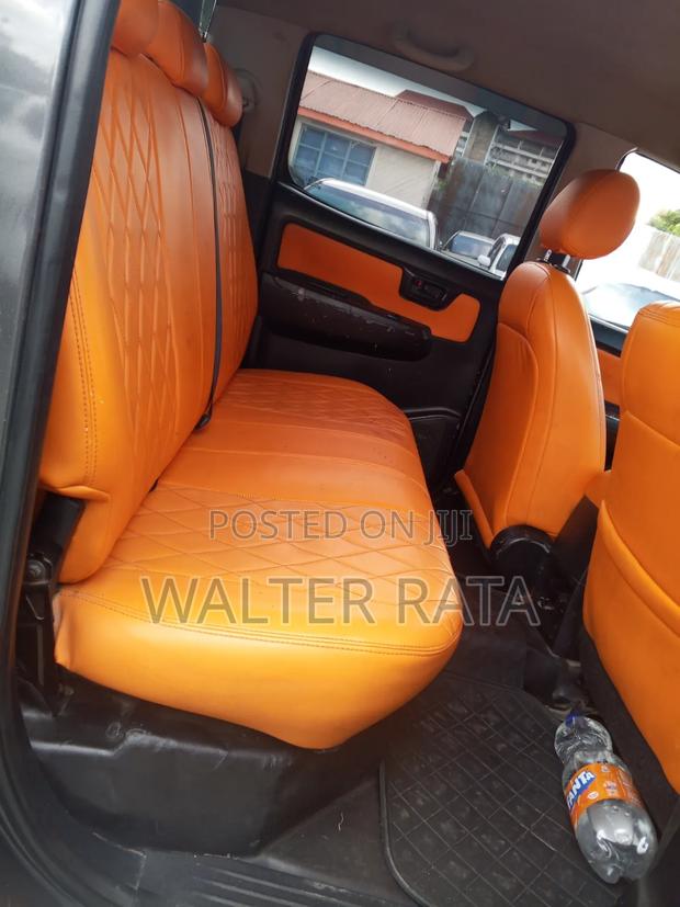 Toyota Hilux 2015 Gray