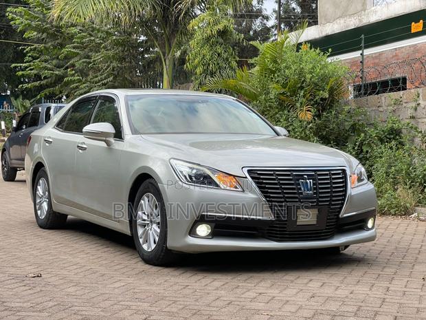 Toyota Crown 2013 Silver