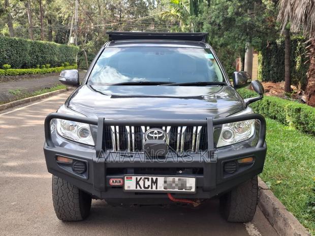 Toyota Land Cruiser Prado 4.0 Petrol TZ-G 2010 Gray