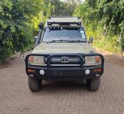 Toyota Land Cruiser 2017 Gray for sale