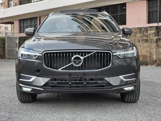 Volvo XC60 2020 Gray