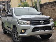 Toyota Hilux 2019 Silver for sale