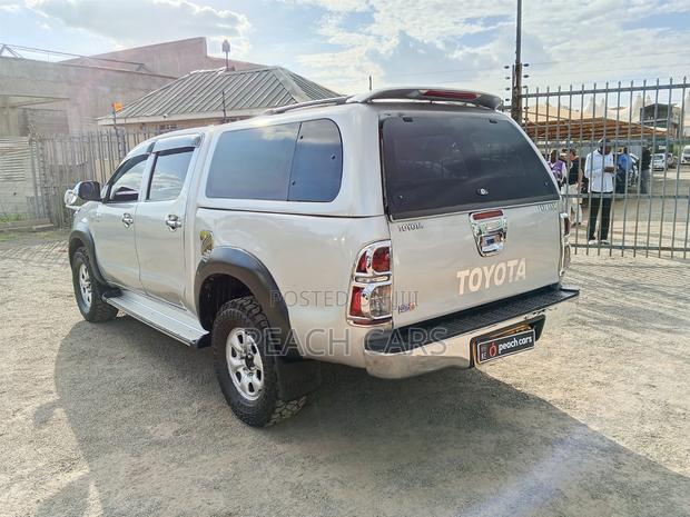 Toyota Hilux 2008 Silver