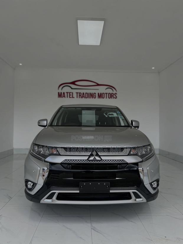 Mitsubishi Outlander SE AWC 2019 Gray