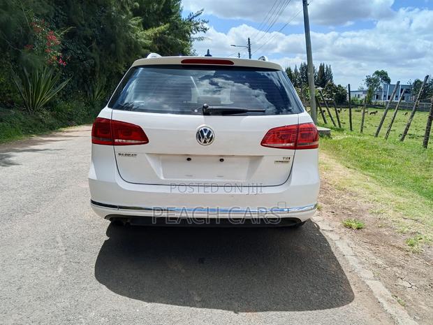 Volkswagen Passat 2014 White