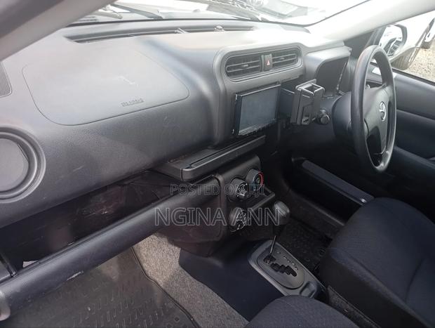 Mazda Familia 2019 Silver