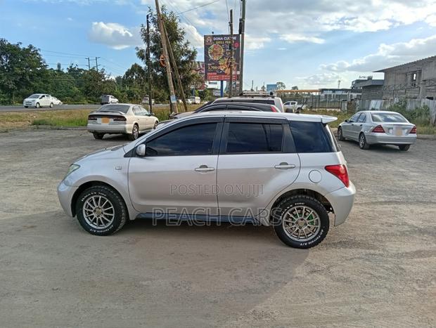 Toyota IST 2008 Silver