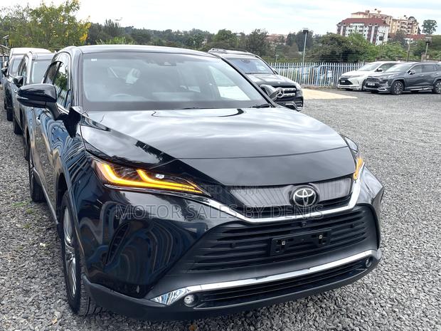 Toyota Harrier 2.0 2020 Gray