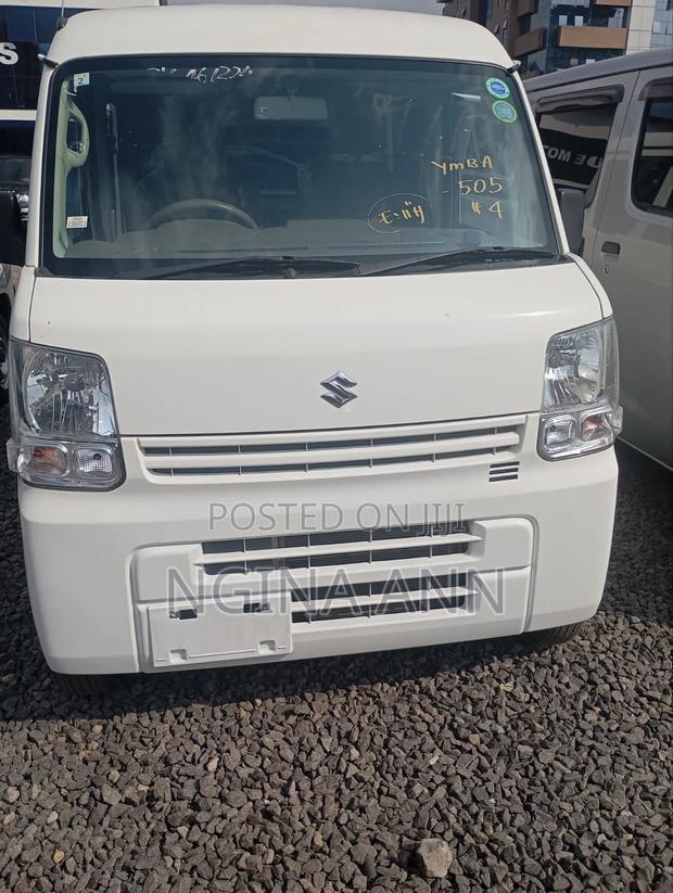 Suzuki Every Wagon 2019 White