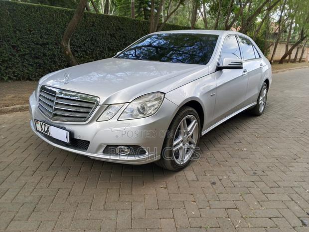 Mercedes-Benz E250 2009 Silver